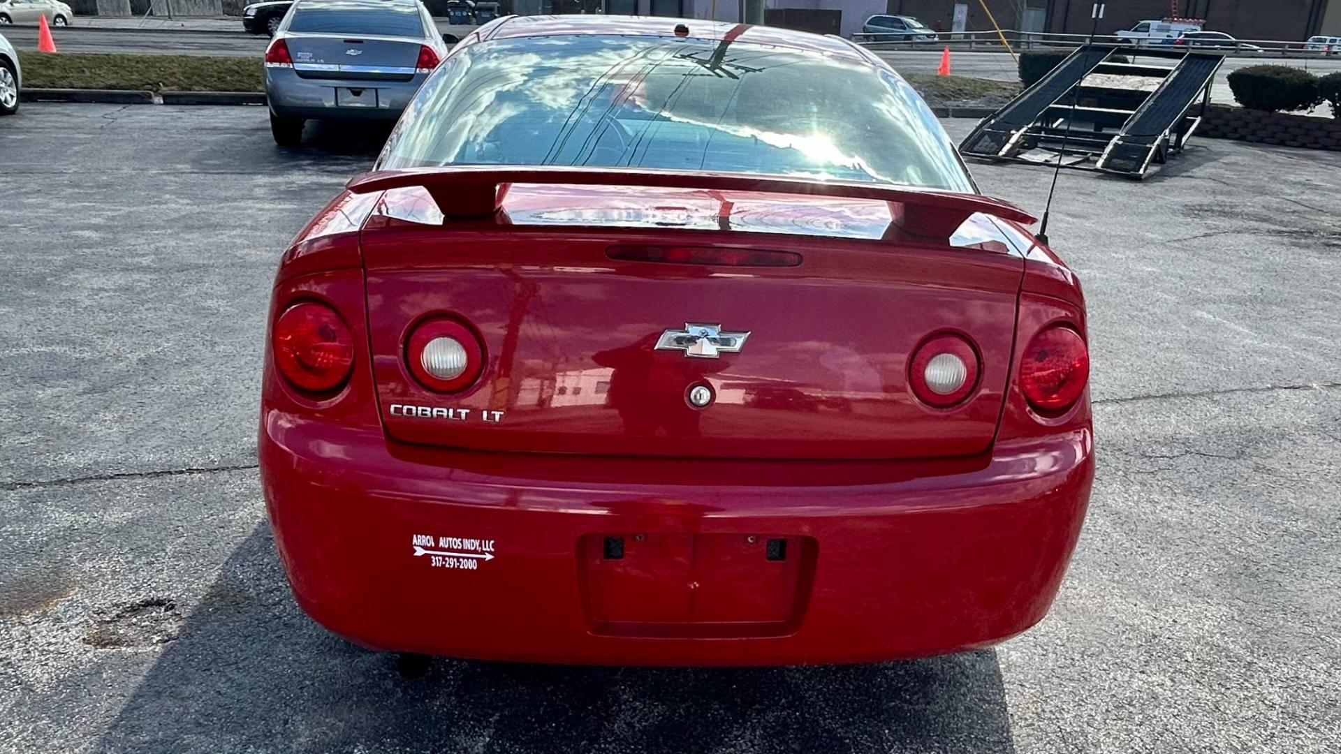 2008 RED /BEIGE Chevrolet Cobalt (1G1AL18F487) , located at 2710A Westlane Rd., Indianapolis, IN, 46268, (317) 291-2000, 39.885670, -86.208160 - Photo#3